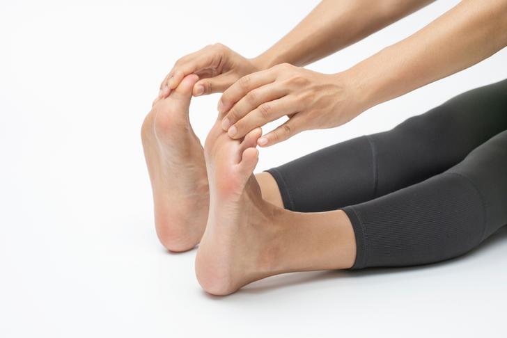 seated plantar-fascia-stretch
